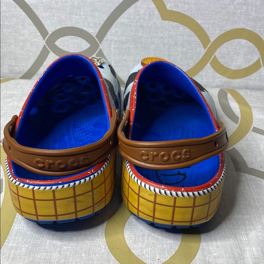 CROCS Toy Story Sheriff Woody Classic Clogs - Picture 4 of 5